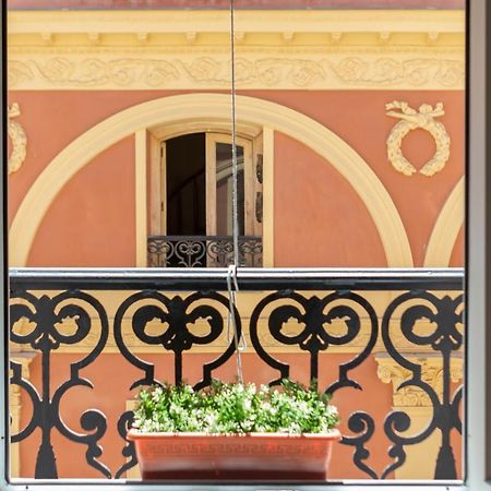 Homelike Sol - Gran Via I Madrid Ngoại thất bức ảnh